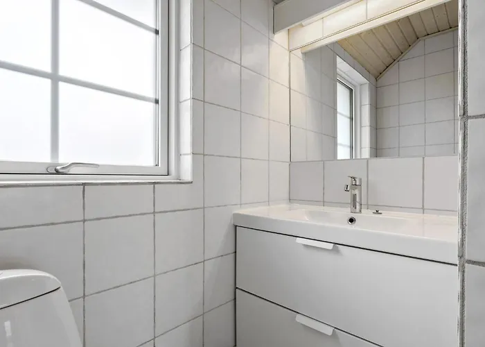 Holiday home Pet Friendly In *